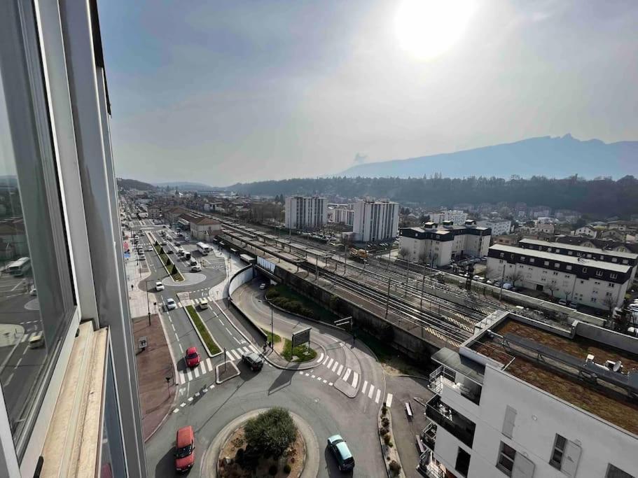 Apartment Plein Centre-ville T2 Refait A Neuf