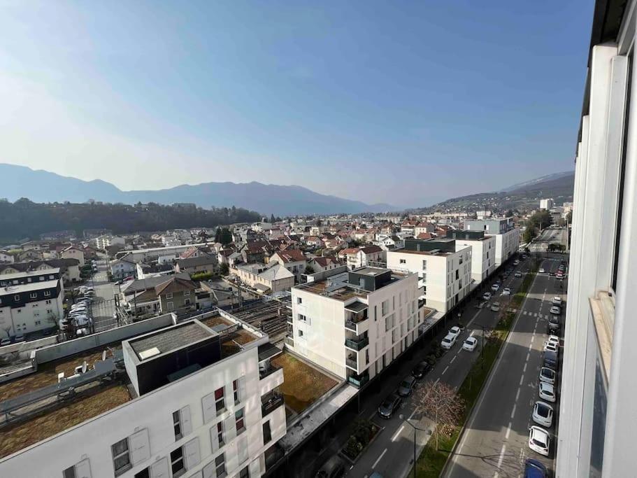 Plein Centre-ville T2 Refait A Neuf Apartment *